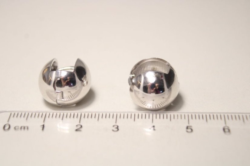 Strieborné náušnice v guľatom tvare, rhodium, zacvakávacie zapínanie, 7,67 g, 925/1000