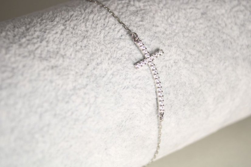 Náramok - biele zlato-krížik-číre zirkóny-14 karátov