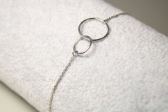 Náramok-prepojené kruhy-rhodium-striebro