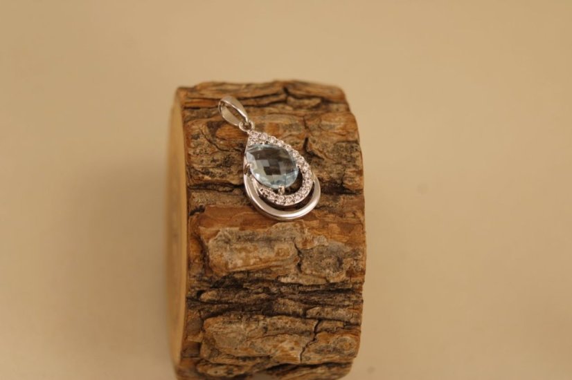 Prívesok - Topás - číre zirkóny - rhodium - striebro