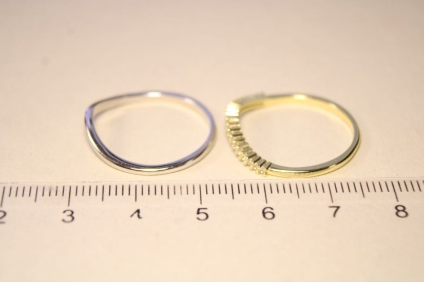 Originálny dvojitý prsteň z kombinovaného striebra, číre zirkóny, veľkosť 59, 2,56g, 925/1000