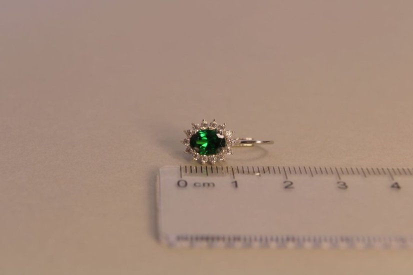 Dámske zlaté náušnice zdobené zeleným brúseným zirkónom, biele zlato, 2,84g, 14k 585/1000