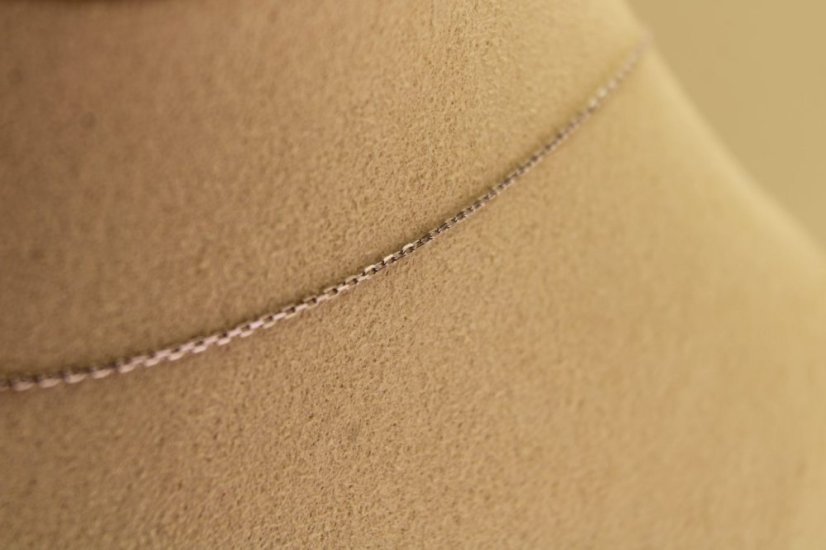 Zlatá celebritka - Zirkonový kvet - Biele zlato - 14k