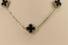 Retiazka- ďatelinka- čierny ónyx- chirurgická oceľ