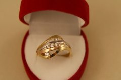 Prsteň- vlnitý dizajn- zirkóny- viacfarebné zlato- 14 karátov