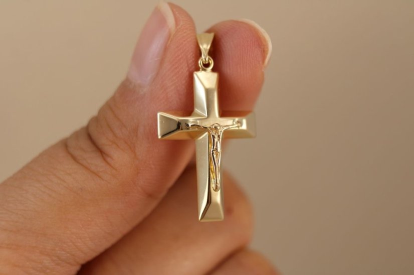 Prívesok-Kríž s Ježišom-Žlté zlato-14k