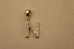 Prívesok- písmeno N- číre zirkóny- žlté zlato- 14K