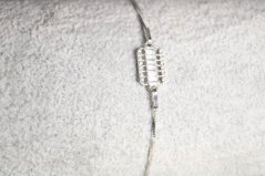 Strieborný náramok zdobený obdĺžnikovým príveskom, číre zirkóny, rhodium, 18-22 cm, 2,43 g, 925/1000
