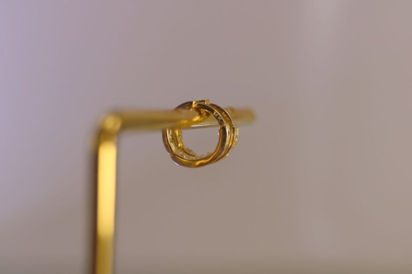 Náušnice-kruhy-číre zirkóny-žlté zlato-14 karátov