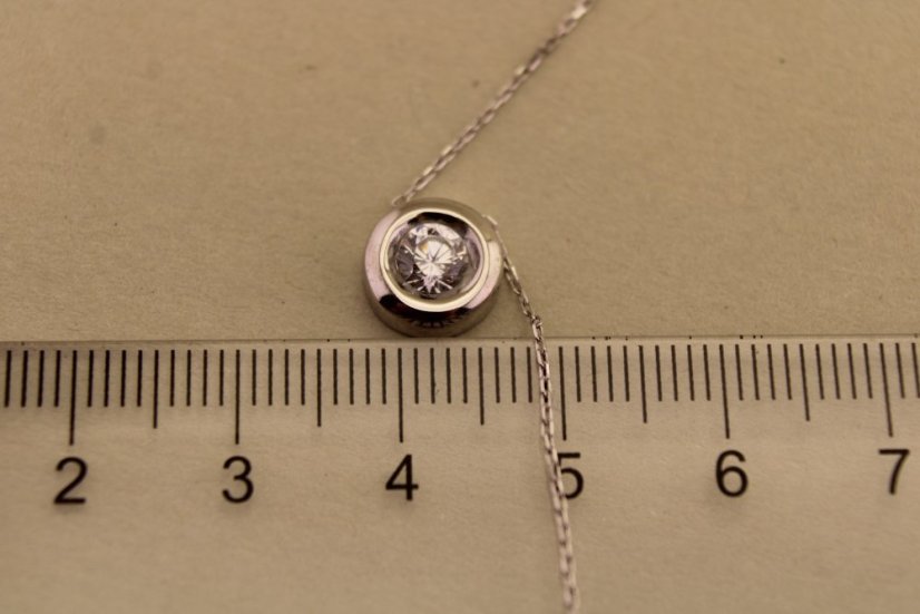 Zlatá celebritka - Zirkón v hladkej obrube - Biele zlato - 14k