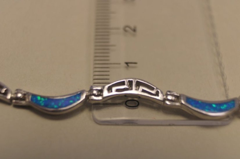Strieborný polopevný náramok striedavý vzor s modrým opálom, rhodium, 19,5 cm, 10,27g, 925/1000