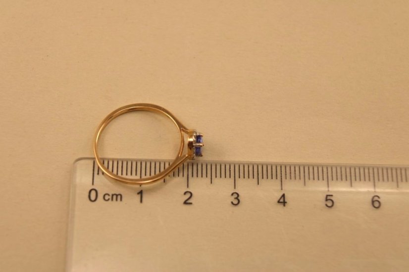 Prsteň - Tanzanit - brilianty 0,05 ct - rúžové zlato - 14K