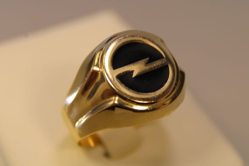 Prsteň - logo OPEL- žlté zlato-14 karátov
