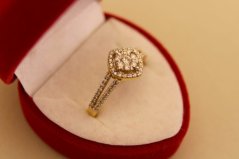 Zlatý prsteň - Centrálny briliant - 14k - žlté zlato