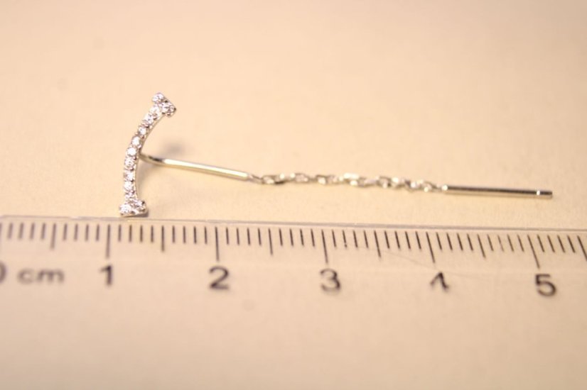 Strieborné jemné náušnice s čírymi kamienkami zirkóna, rhódium, prevliekacie, 0,73g, 925/1000