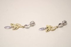 Zlaté visiace náušnice v tvare lístkov číre zirkóny, kominované zlato, šrúbovačky, 2,39 g, 14 karátov 585/1000