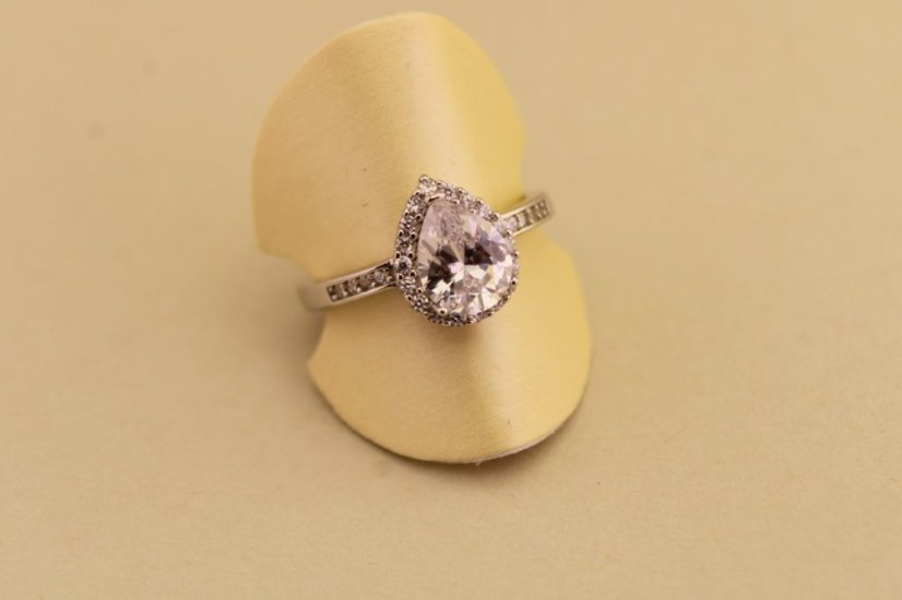 Strieborný prsteň slza - Číry zirkón - 925 - rhodium