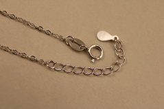 Náramok- vzor anker- krížik- rhódiované striebro