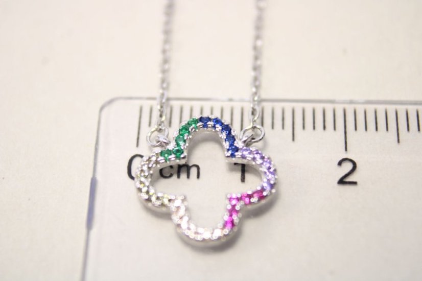 Náhrdelník- ďatelinka- farebné zirkóny- rhódiované striebro