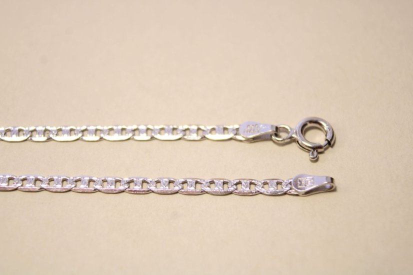 Retiazka- MARINA GUCCI- gravír- rhódiované striebro