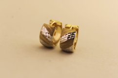 Náušnice - kruhy s gravírom - zacvakávacie - viacfarebné zlato - 14 karátov