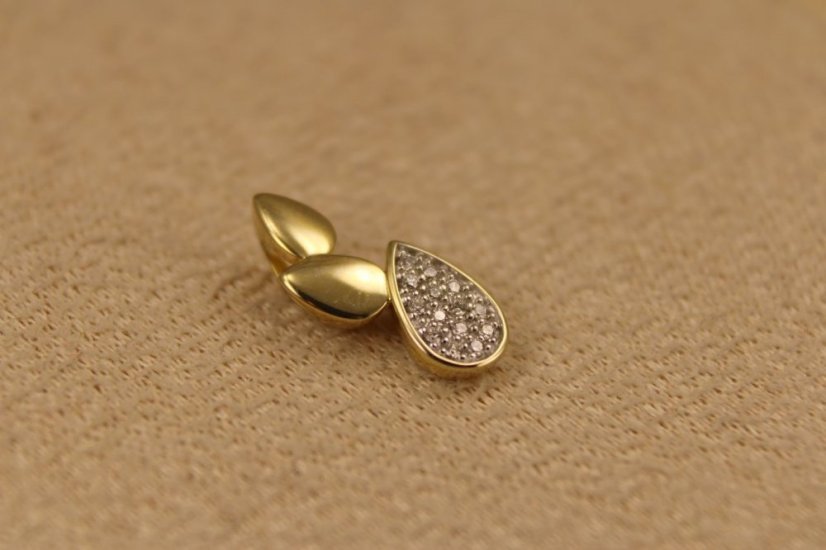 Prívesok- žlté zlato-diamanty 0,060 ct-H/Si-14 karátov