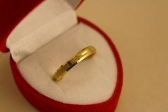 Prsteň- ruženec-matno-lesklý gravír- žlté zlato- 14 karátov