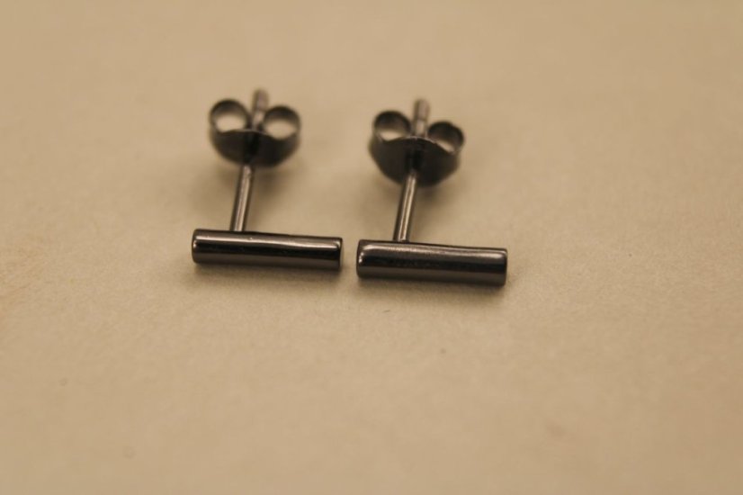 Minimalistické náušnice-puzetky-čierne rhodium-striebro
