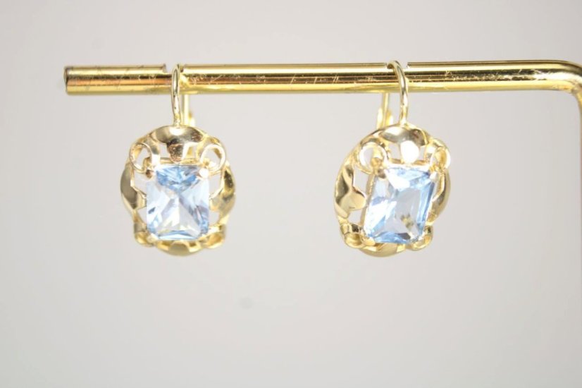 Náušnice-modro-fialový zirkón- žlté zlato- 14 karátov