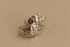 Náušnice-biele zlato-patent-gravírovaný vzor-14 karátov