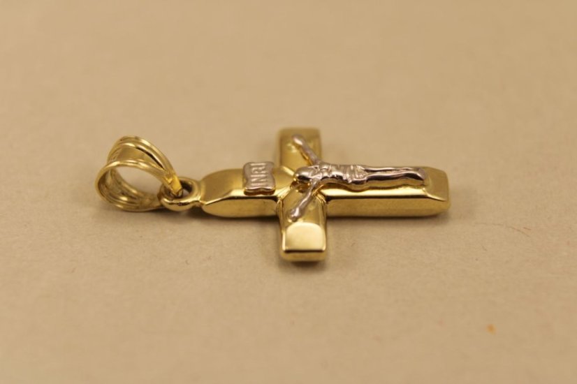 Zlatý prívesom kríž, kombinácia žlté a biele zlato, 1,04g 14k 585/1000