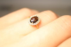 Prsteň- prírodný kameň Záhneda- číre zirkóny- žlté zlato- 14 karátov