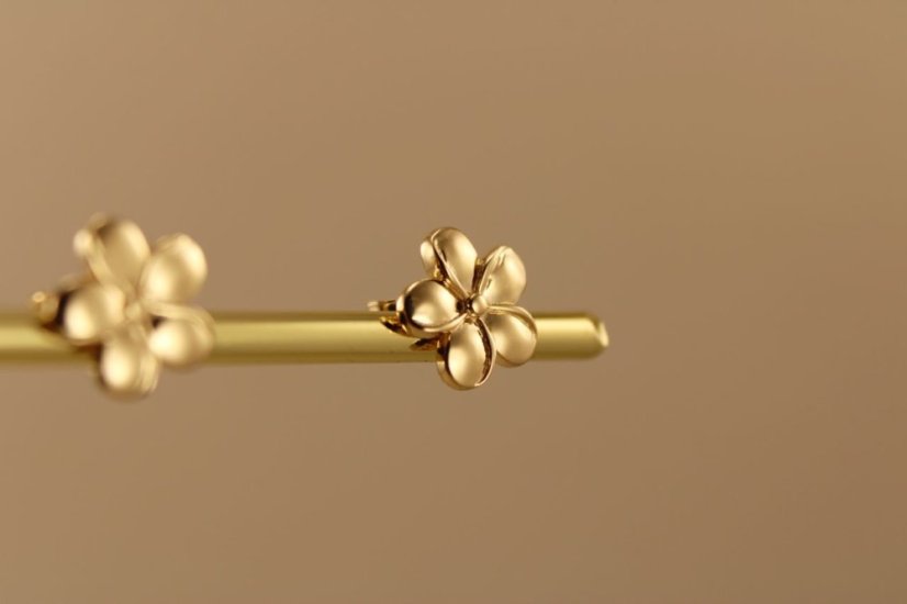 Zlaté náušnice, kvietky, žlté zlato 1,81g 14k 585/1000