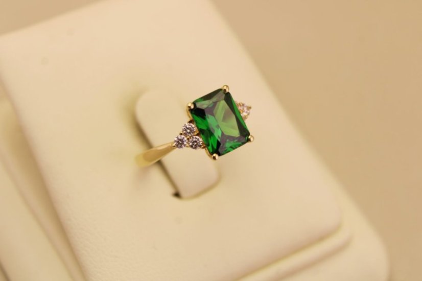 Zlatý prsteň - Štvorcový zelený zirkón - Žlté zlato - 14k