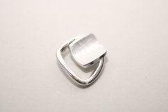 Strieborný prívesok lesklo-matný s gravírom, rhodium, 2,12 g, 925/1000