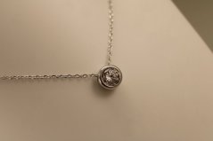 Retiazka- prívesok- číry zirkón- rhódiované striebro