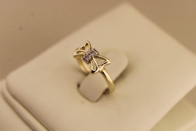 Zlatý prsteň -  Motýlie krídla - Číre zirkóny - Žlté zlato - 14k