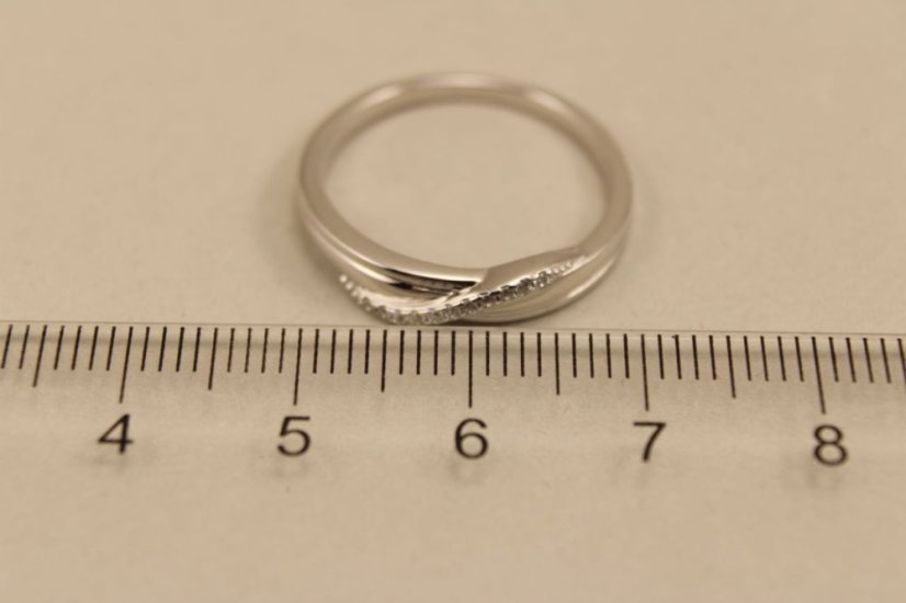 Prsteň -číre zirkóny-rhodium-striebro