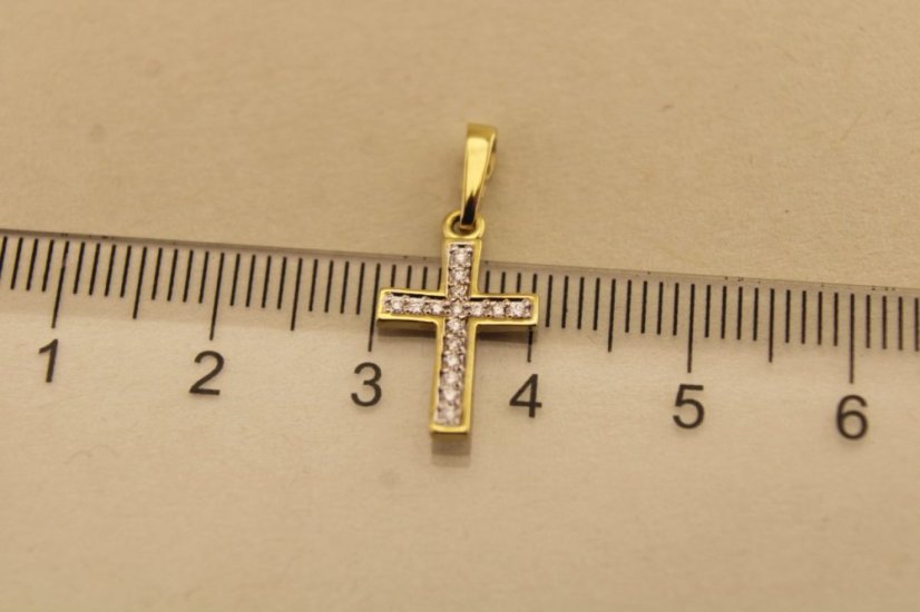 Prívesok- krížik- diamanty- žlté zlato- 14 karátov