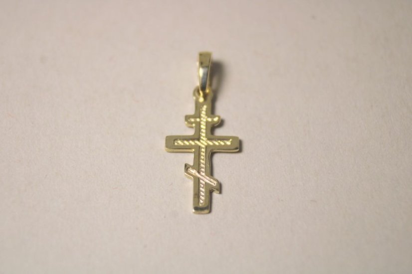 Zlatý právoslavný krížik gravírovaný, žlté zlato, 0,43 g, 14 karátov 585/1000