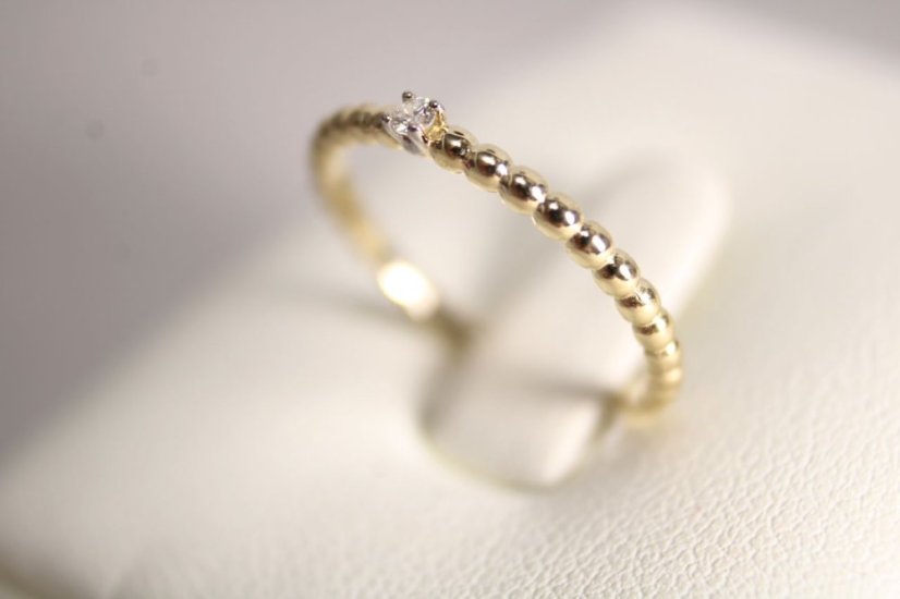 Diamantový prsteň zo žltého a bieleho zlata 0.02 ct H/Si2, veľkosť 52, 1,13 g, 14 karátov 585/1000 - Farba zlata: Viacfarebné zlato, Druh kameňa: DIAMANT (BRILIANT), Farba kameňa: Biely, Veľkosť prsteňa: 52, Váha (g): 1,13, Rýdzosť: 14 karátov 585/1000