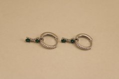 Náušnice - zelené zirkóny - zacvakávacie kruhy - rhodium - striebro