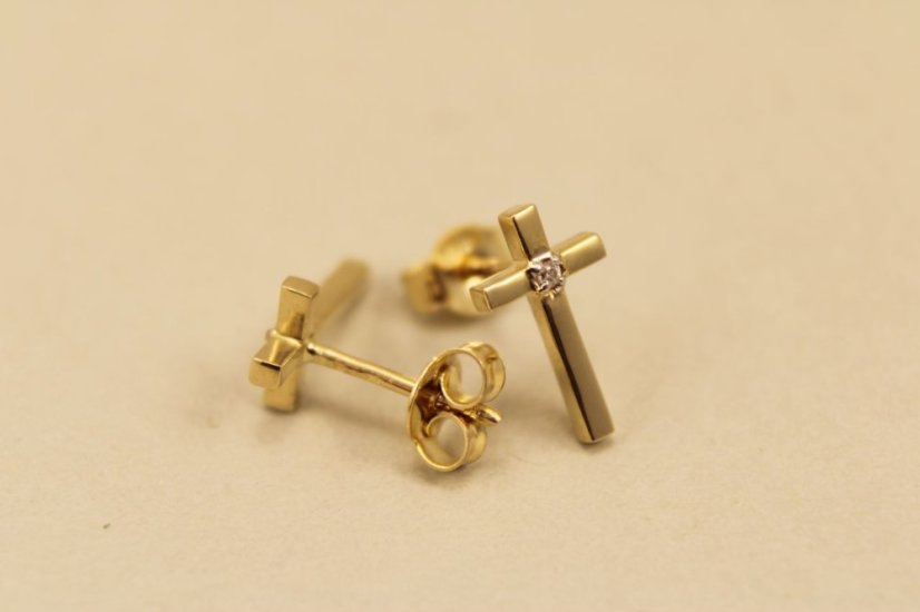 Náušnice- kríž- číry zirkón- napichovačky- žlté zlato- 14 karátov
