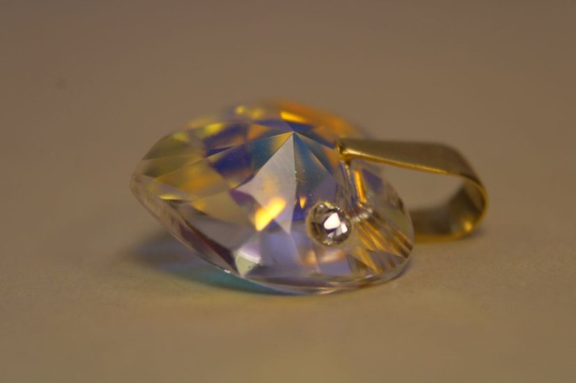 Prívesok- srdiečko- CRYSTAL SWAROVSKI-žlté zlato-zirkón-14 karátov