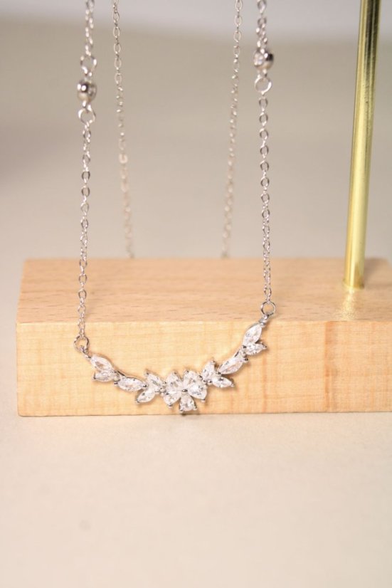 Strieborný náhrdelník so zirkónmi, rhodium, 43-48 cm, 2,58 g, 925/1000