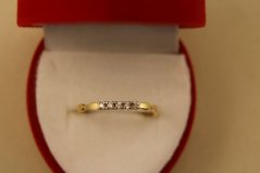 Prsteň- číre zirkóny- viacfarebné zlato- 14 karátov