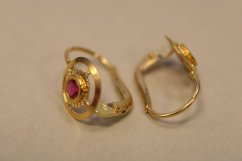 Náušnice-červený kameň-žlté zlato-patent-14 karátov