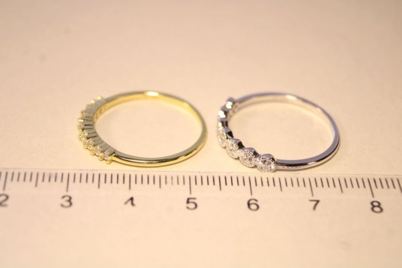Dvojitý kombinovaný prsteň s čírymi zirkónmi, veľkosť 58, 2,63g, 925/1000