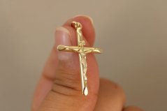 Prívesok-Kríž s Ježišom-Žlté zlato-14k