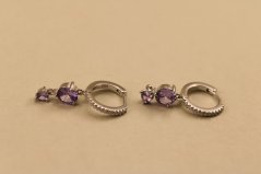 Náušnice - fialové zirkóny - zacvakávacie kruhy - rhodium - striebro